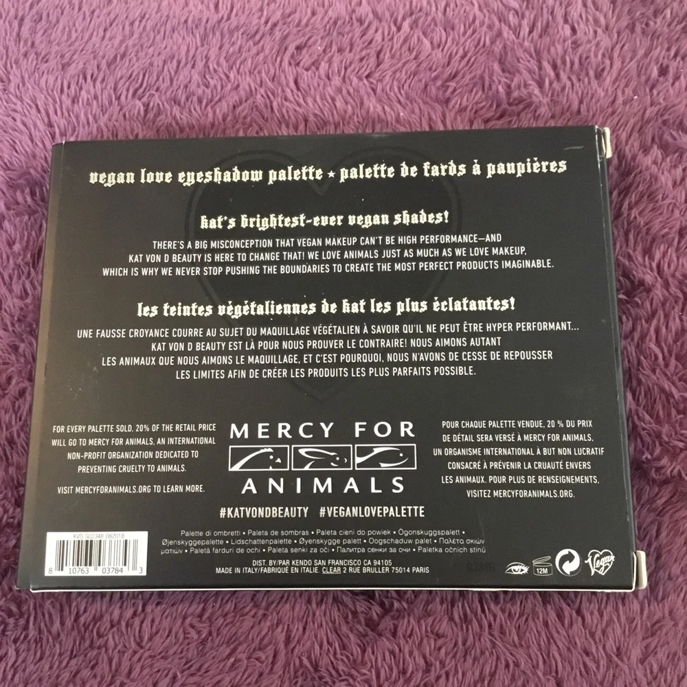 NWT Kat Von D (Vegan ) “LOVE “ Eyeshadow Palette - Picture 8 of 13